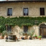 tuscan traditional house
